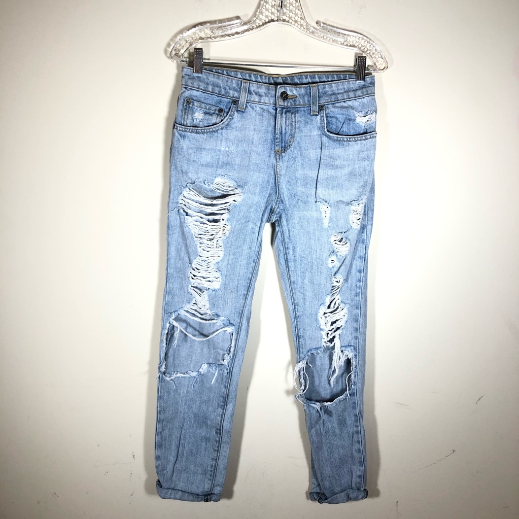 Carmar Destroyed Cut-Out Boyfriend Jeans